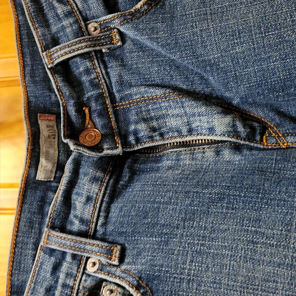 Levi's 505 straight leg size 6 - Picture 3 of 5